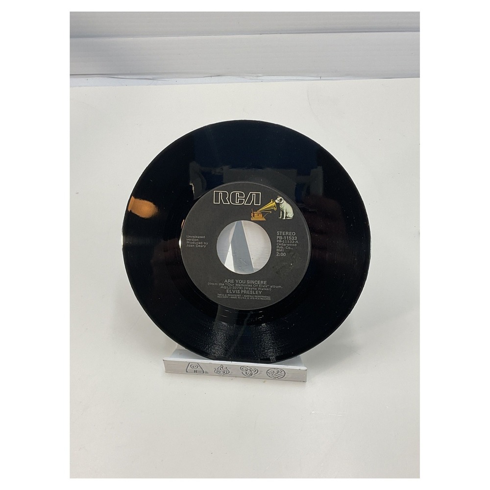 Elvis Presley‎ Vinyl Record 45 RPM Set of Four RCA Victor